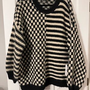 Arula NWT Checkered Sweater